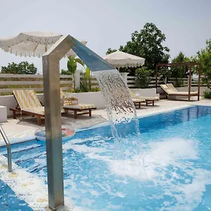 maggana-residence.kefaloniahotels.net/