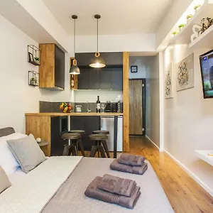 lazaristes-compact-living.hotels-of-thessaloniki.com/