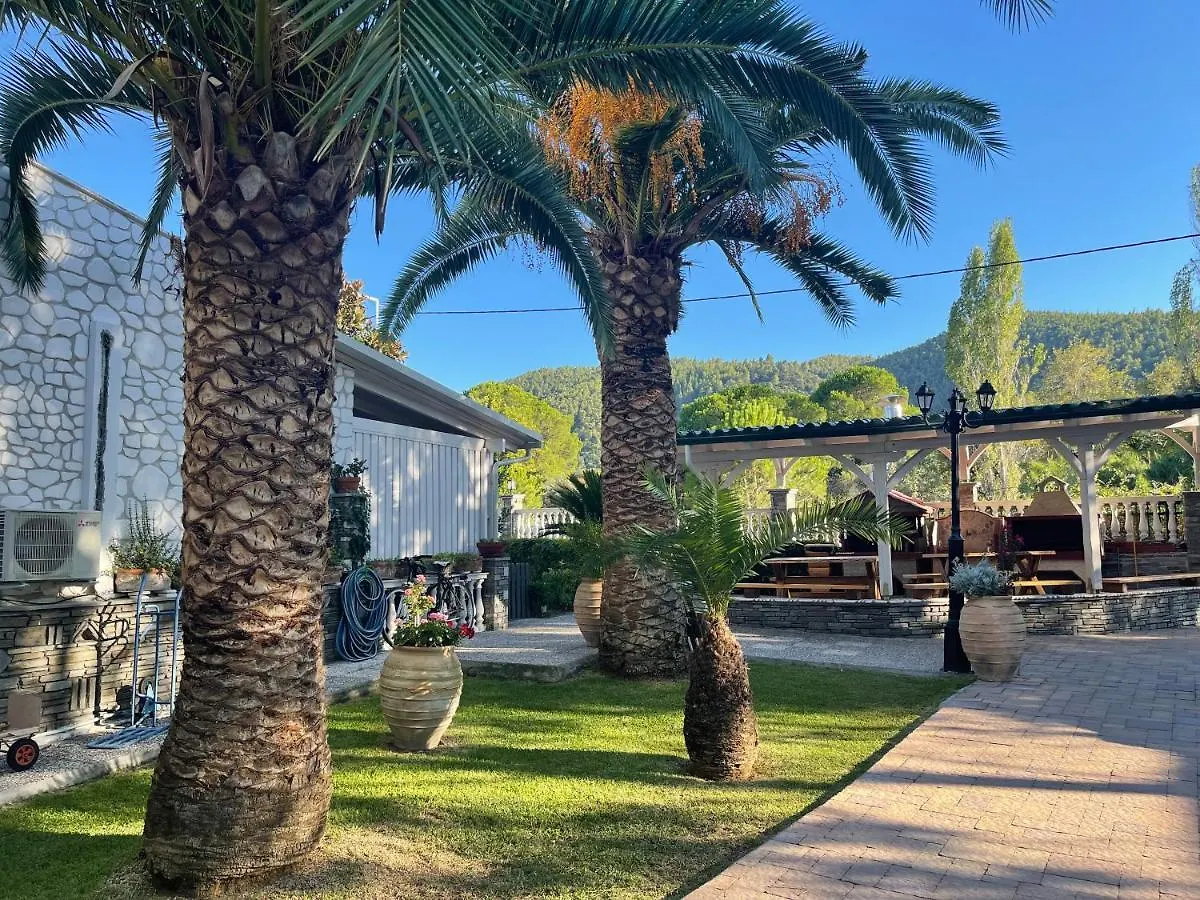 Diaporos Hotel Vourvourou
