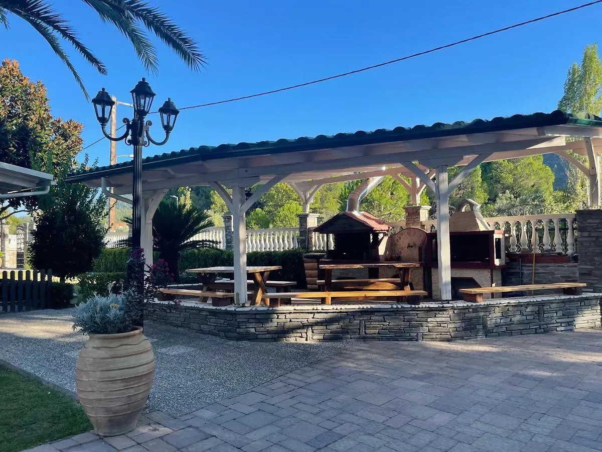Diaporos Hotel Vourvourou
