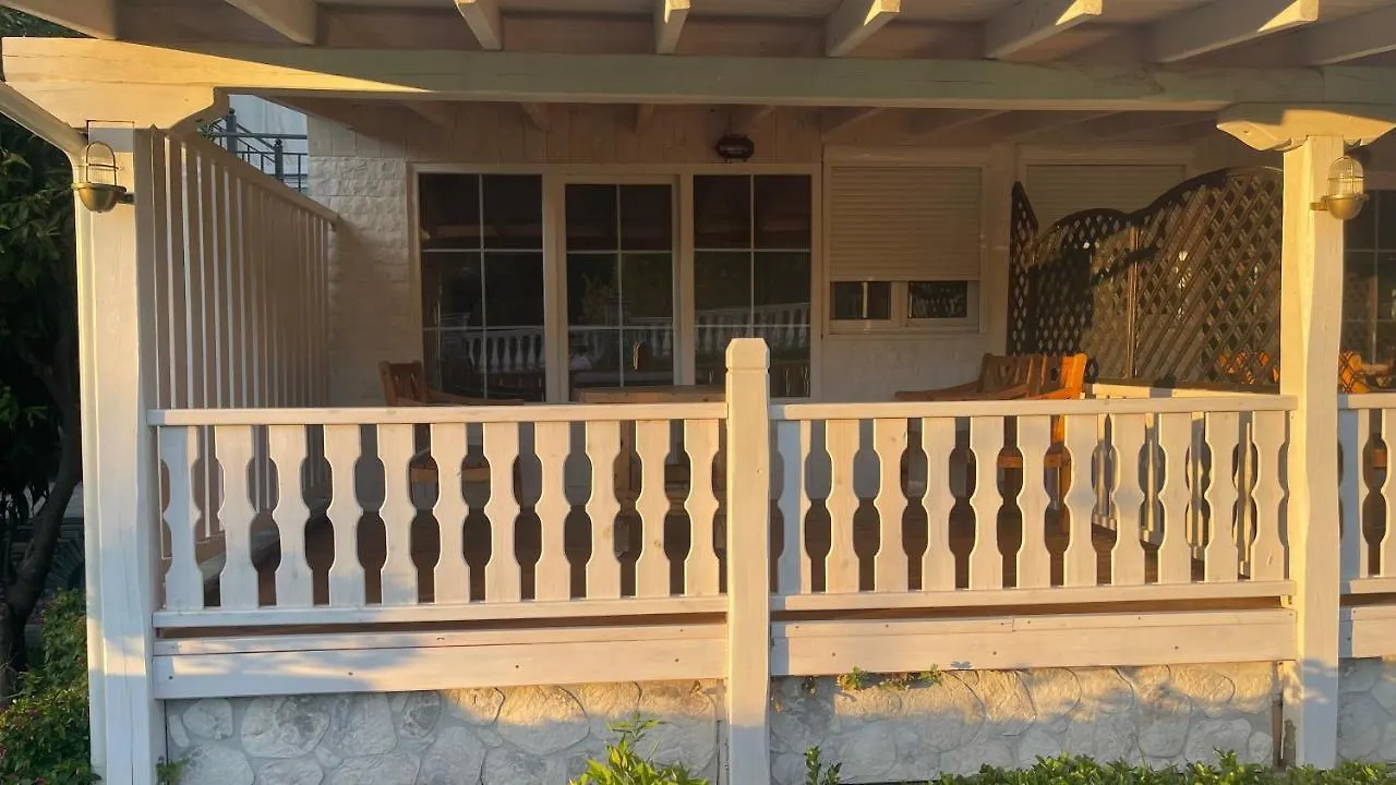 Diaporos Hotel Vourvourou