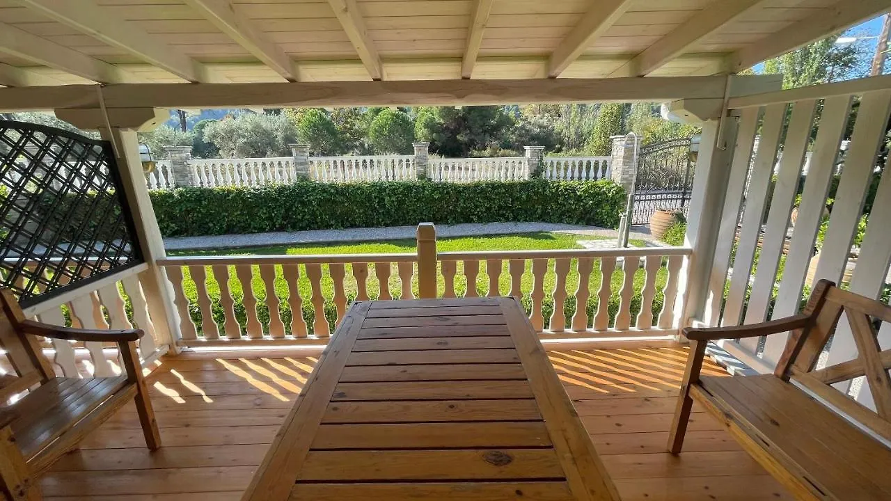 Diaporos Hotel Vourvourou