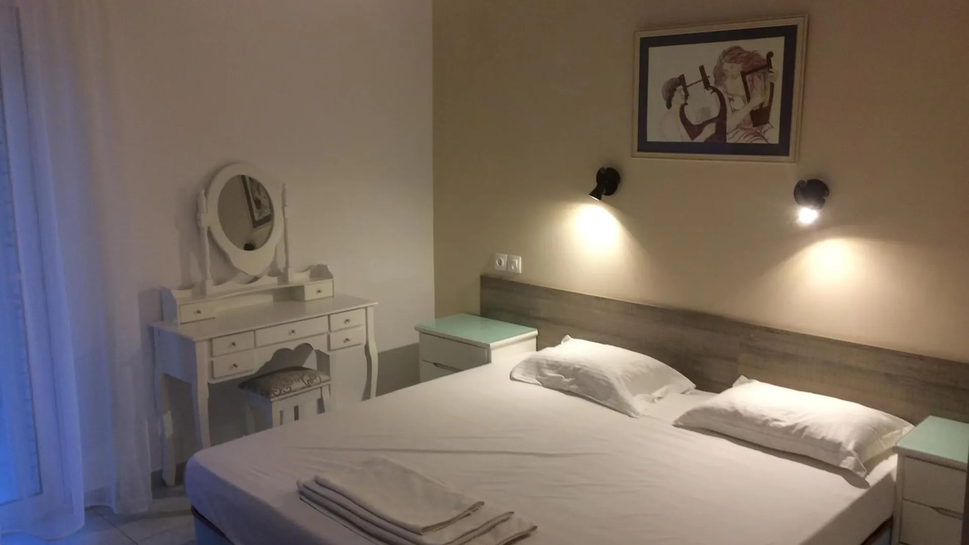 Diaporos Hotel Vourvourou 3*,