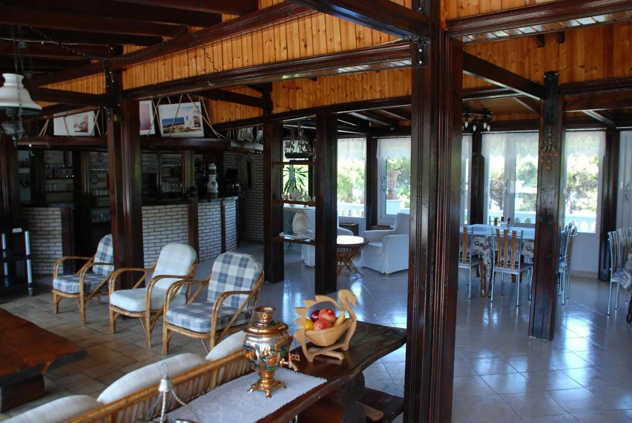 Diaporos Hotel Vourvourou