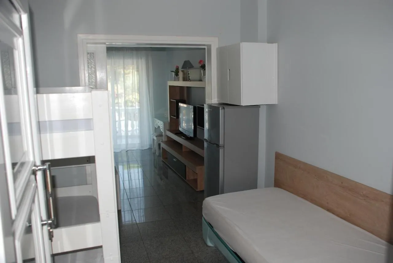 Diaporos Hotel Vourvourou