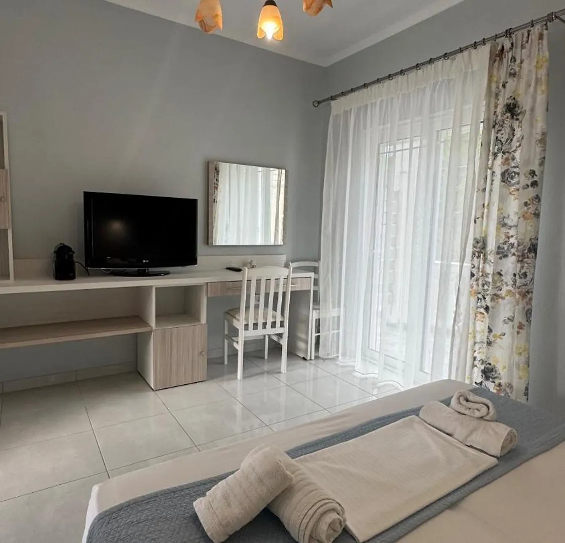 Diaporos Hotel Βουρβουρού