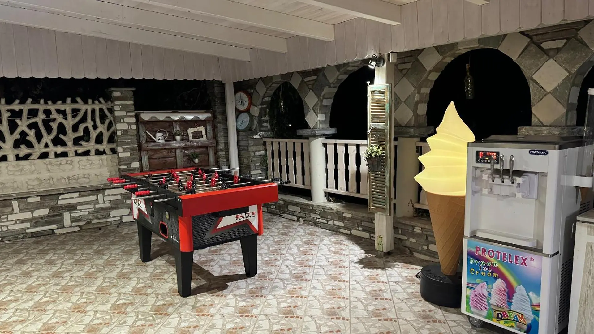 Diaporos Hotel Βουρβουρού 3*,  Ελλάδα